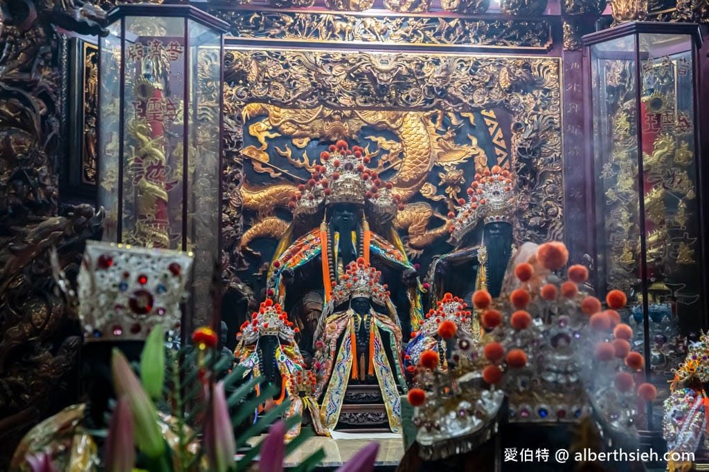 台南景點推薦．普濟殿燈會2024（洗版IG的1800盞彩繪燈籠海高高掛，等你來美拍）