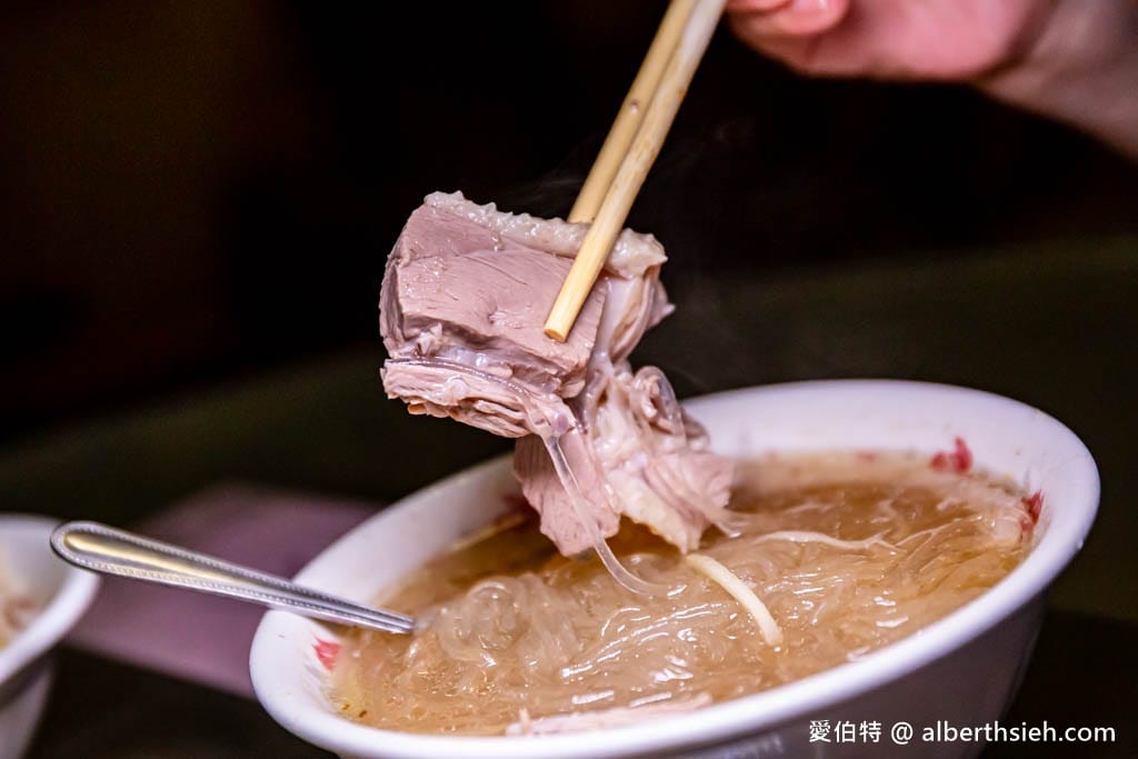 北港老受鴨肉飯｜飄香70年在地人也愛吃的回鄉飯，價錢菜單