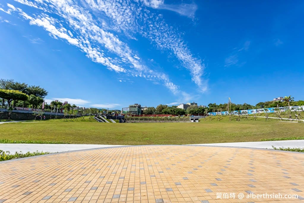 桃園龍山埤塘生態公園(可儲37座泳池水量的地下宮殿滯洪池,參考日本「首都圈外郭放水路」設計) - 第25張圖 桃園龍山埤塘生態公園(可儲37座泳池水量的地下宮殿滯洪池,參考日本「首都圈外郭放水路」設計)