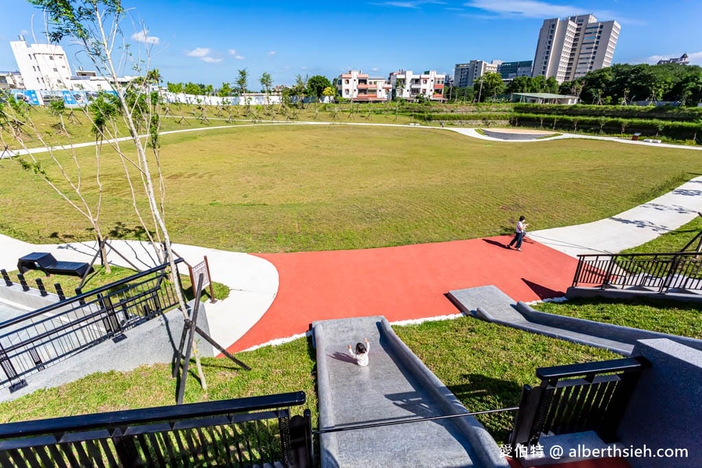 桃園龍山埤塘生態公園(可儲37座泳池水量的地下宮殿滯洪池,參考日本「首都圈外郭放水路」設計) - 第10張圖 桃園龍山埤塘生態公園(可儲37座泳池水量的地下宮殿滯洪池,參考日本「首都圈外郭放水路」設計)