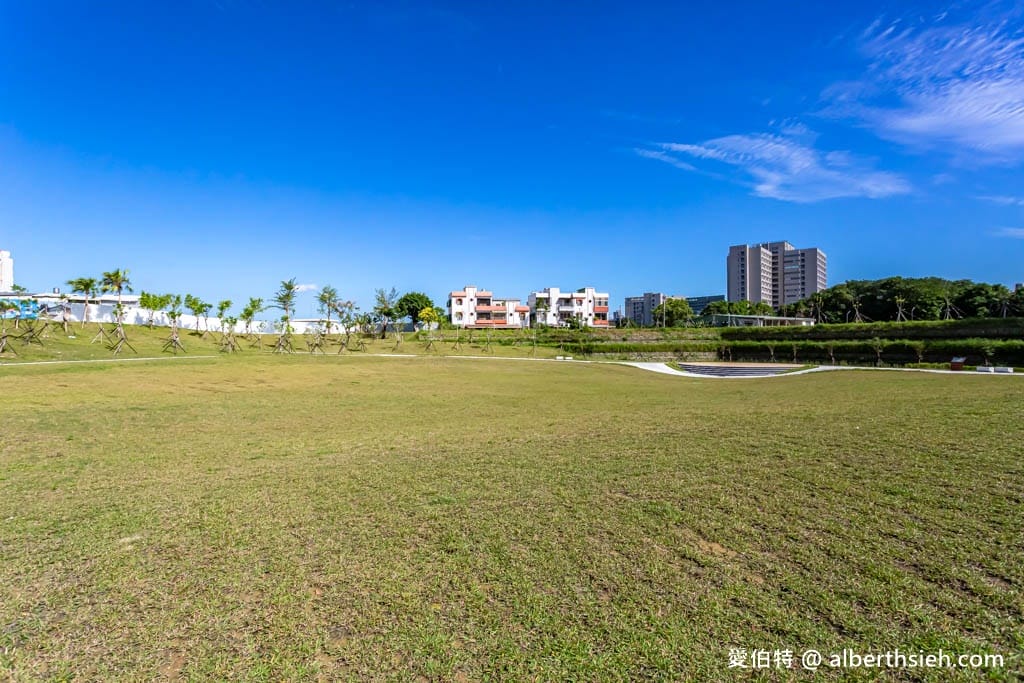 桃園龍山埤塘生態公園(可儲37座泳池水量的地下宮殿滯洪池,參考日本「首都圈外郭放水路」設計) - 第24張圖 桃園龍山埤塘生態公園(可儲37座泳池水量的地下宮殿滯洪池,參考日本「首都圈外郭放水路」設計)