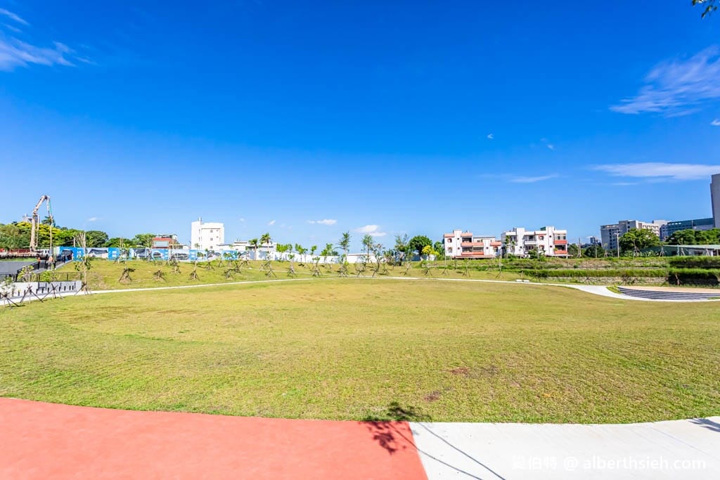 桃園龍山埤塘生態公園(可儲37座泳池水量的地下宮殿滯洪池,參考日本「首都圈外郭放水路」設計) - 第23張圖 桃園龍山埤塘生態公園(可儲37座泳池水量的地下宮殿滯洪池,參考日本「首都圈外郭放水路」設計)