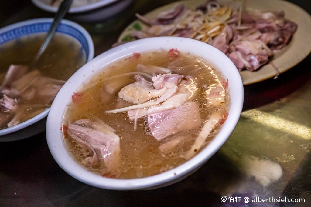 北港老受鴨肉飯｜飄香70年在地人也愛吃的回鄉飯，價錢菜單