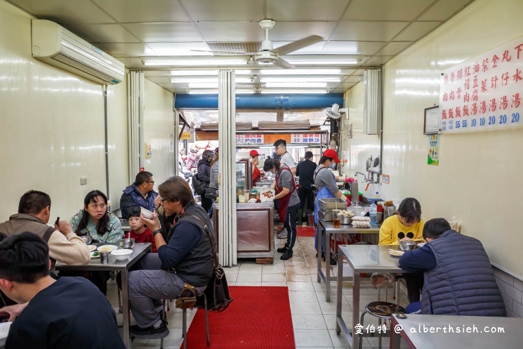 嘉義文化路美食．丸仔榮小吃店（紅糟肉、雞肉飯、魚丸都好吃）