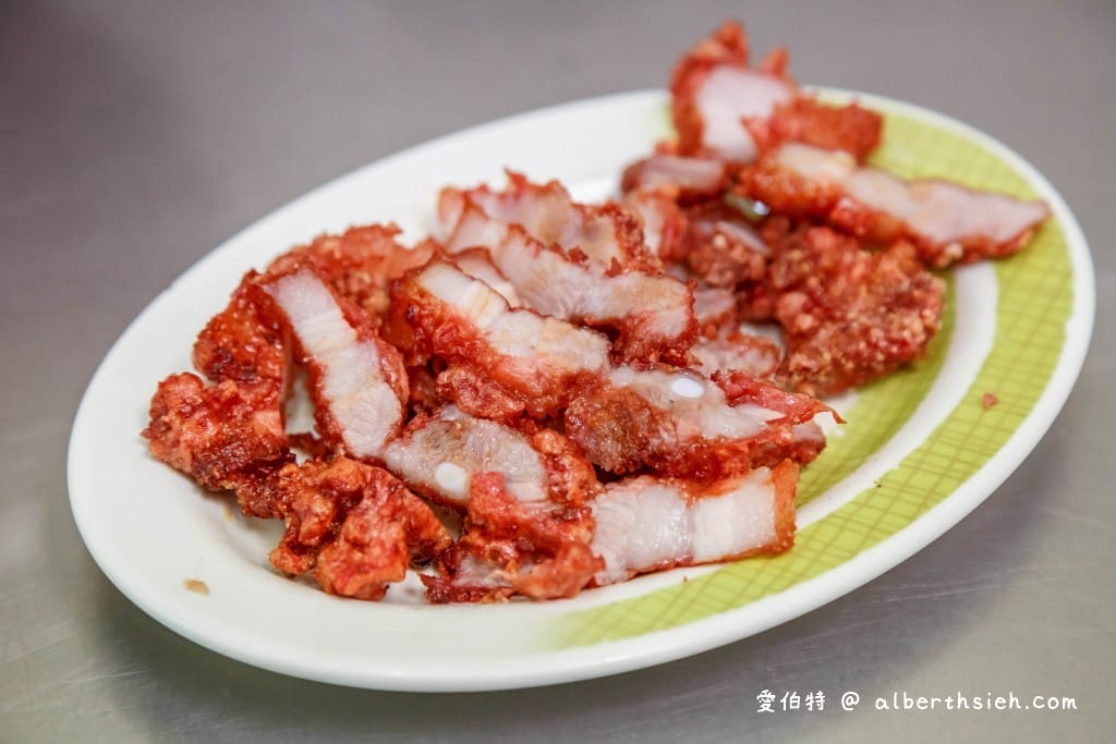 嘉義文化路美食．丸仔榮小吃店（紅糟肉、雞肉飯、魚丸都好吃）
