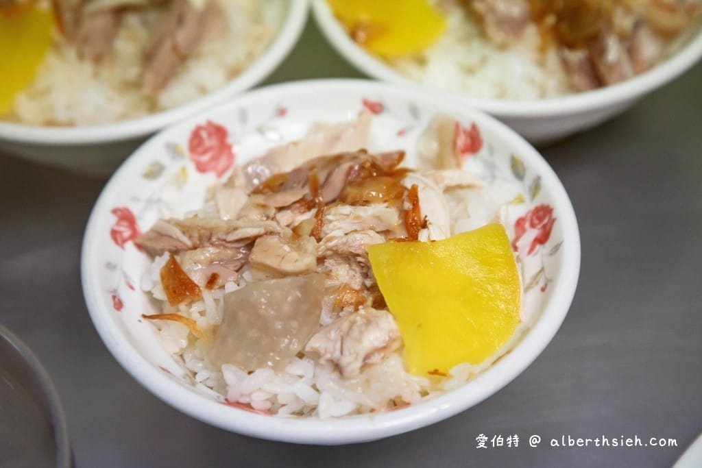 嘉義文化路美食．丸仔榮小吃店（紅糟肉、雞肉飯、魚丸都好吃）