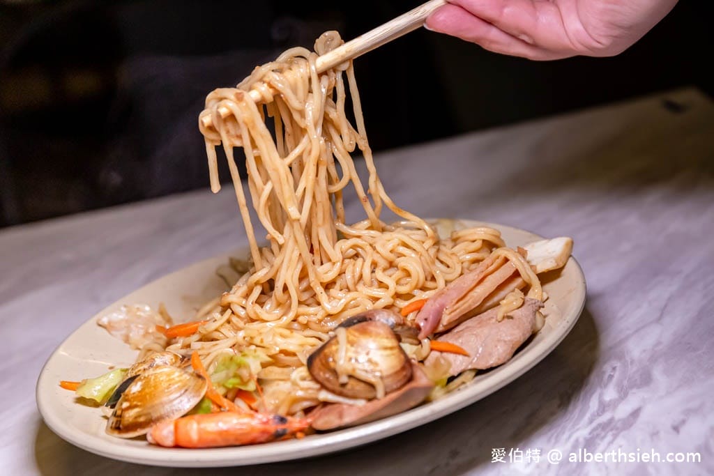 南崁平價熱炒｜桃園蘆竹美食，價錢划算份量足，炒飯有鍋氣好吃