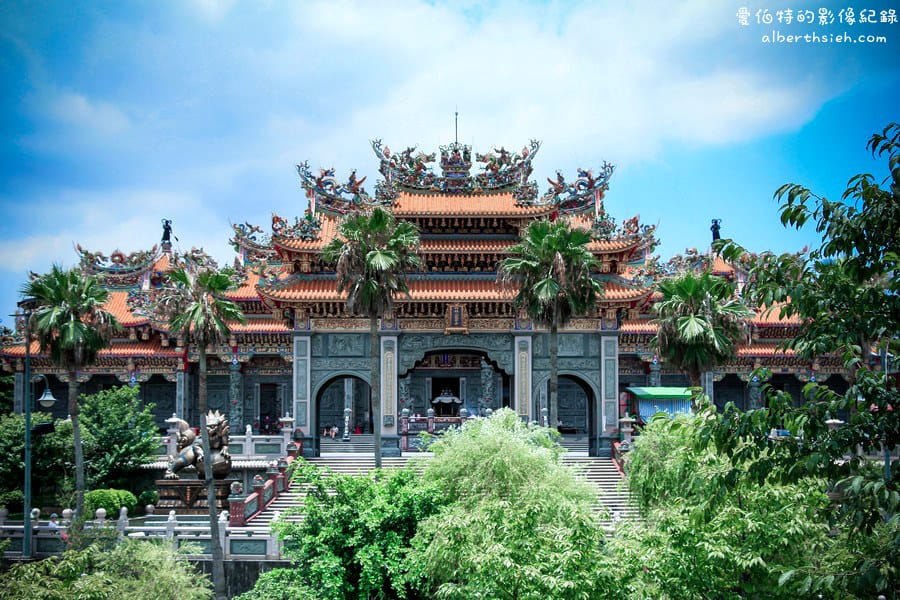 林口超靈驗｜竹林山觀音寺，壯麗檜木建築與在地祈福聖地
