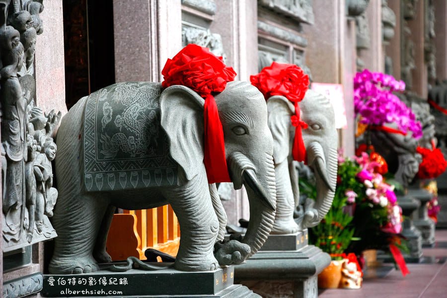 林口超靈驗｜竹林山觀音寺，壯麗檜木建築與在地祈福聖地