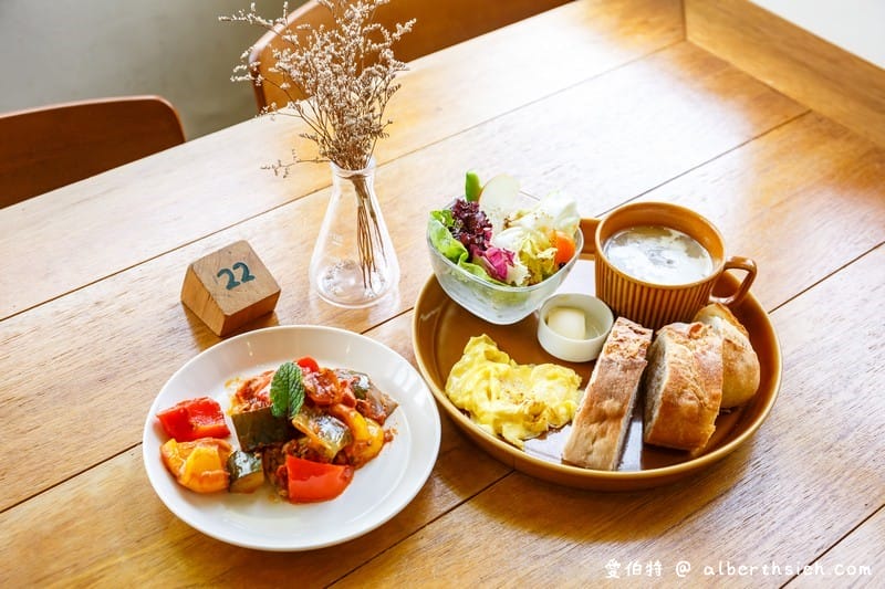 花蓮早午餐｜森山舍（林務局老屋宿舍改建的文青風咖啡廳）