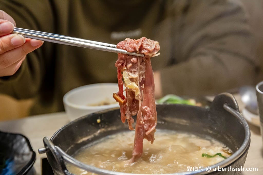 築間幸福鍋物．中壢龍岡火鍋推薦（餐點菜單價位，蔬食自助吧吃到飽）