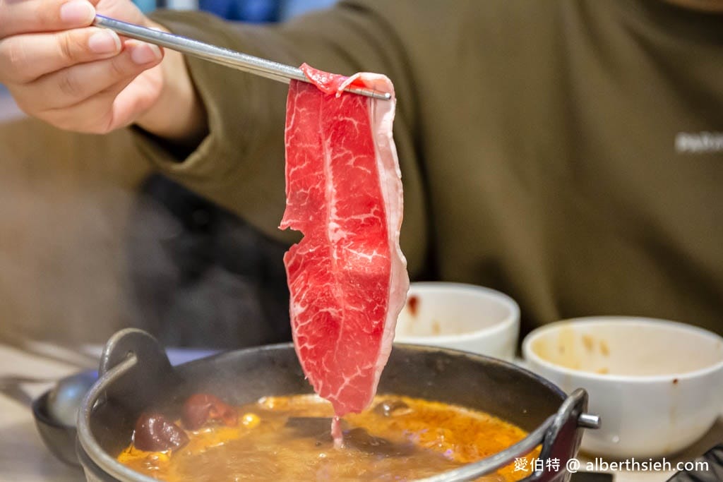 築間幸福鍋物．中壢龍岡火鍋推薦（餐點菜單價位，蔬食自助吧吃到飽）