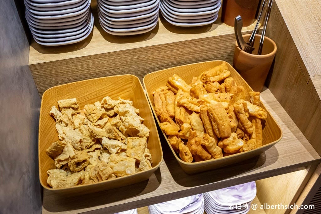 築間幸福鍋物．中壢龍岡火鍋推薦（餐點菜單價位，蔬食自助吧吃到飽）