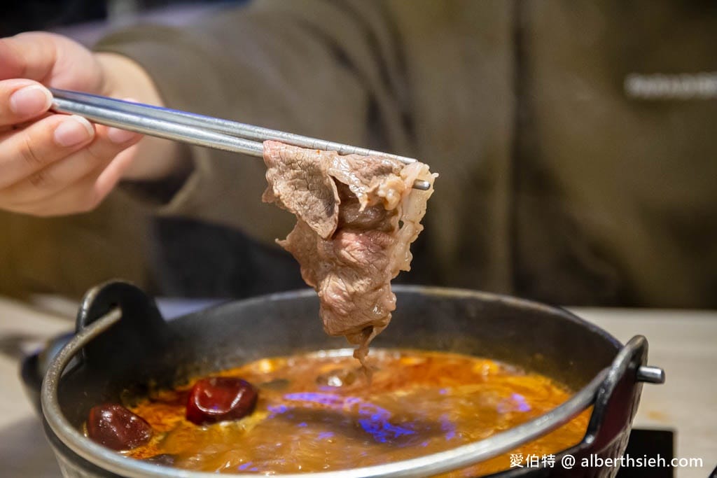 築間幸福鍋物．中壢龍岡火鍋推薦（餐點菜單價位，蔬食自助吧吃到飽）