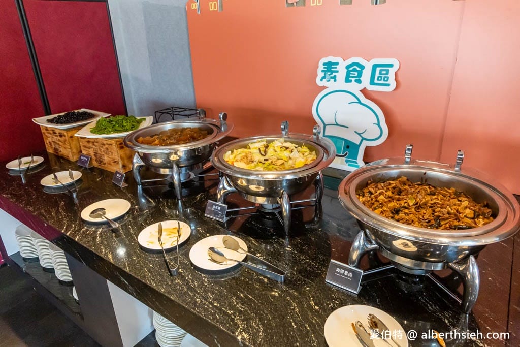 嘉義親子飯店推薦.棒棒積木飯店親子館(電動車隨你開到退房,發光積木隨你玩) - 第35張圖 嘉義親子飯店推薦.棒棒積木飯店親子館(電動車隨你開到退房,發光積木隨你玩)
