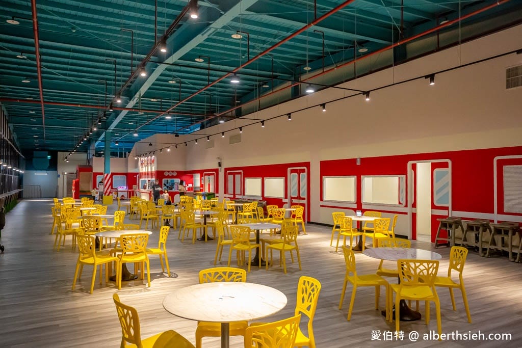 嘉義親子景點．棒棒鯨奇樂園（讓小朋友玩瘋玩到不想回家的2100坪超大室內主題樂園，故宮南院旁）