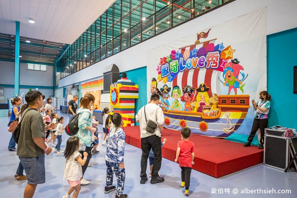 嘉義親子景點．棒棒鯨奇樂園（讓小朋友玩瘋玩到不想回家的2100坪超大室內主題樂園，故宮南院旁）