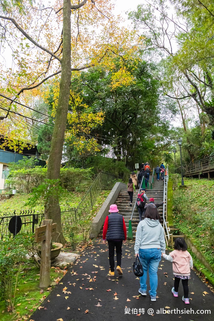 大溪慈湖步道/慈湖陵寢．桃園親子推薦景點（湖光山色美景，欣賞不NG操槍秀，跟蔣公銅像拍照） @愛伯特