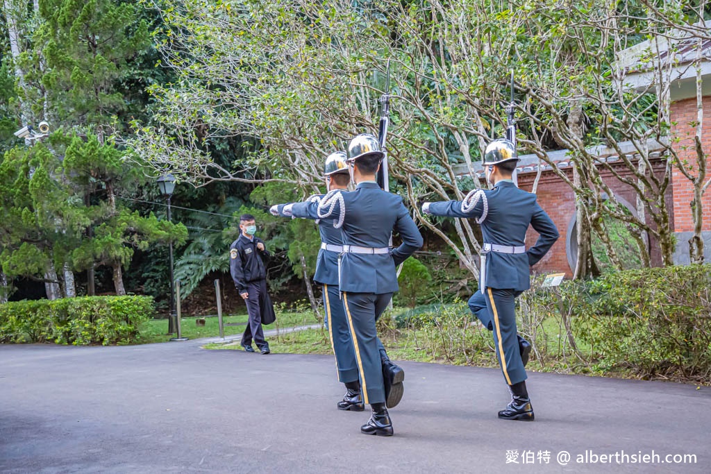 大溪慈湖步道/慈湖陵寢．桃園親子推薦景點（湖光山色美景，欣賞不NG操槍秀，跟蔣公銅像拍照） @愛伯特