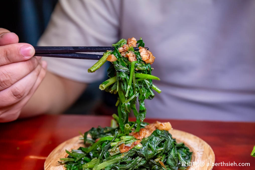 辛梅阿嫲的味道．桃園平鎮客家美食推薦（網評超高分，香嫩文昌雞、浮誇蝦滷飯必點） @愛伯特