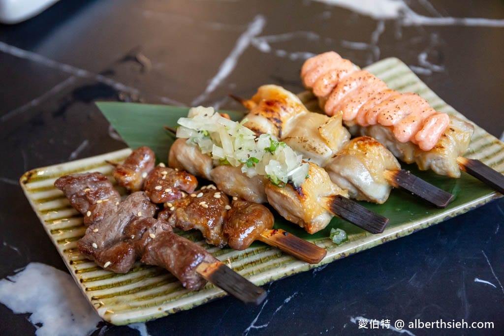 一修尼和牛炭火燒肉|桃園燒肉推薦,堅持精修肉,食材佳還有免費雞湯可以喝,好停車 - 第52張圖 一修尼和牛炭火燒肉|桃園燒肉推薦,堅持精修肉,食材佳還有免費雞湯可以喝,好停車