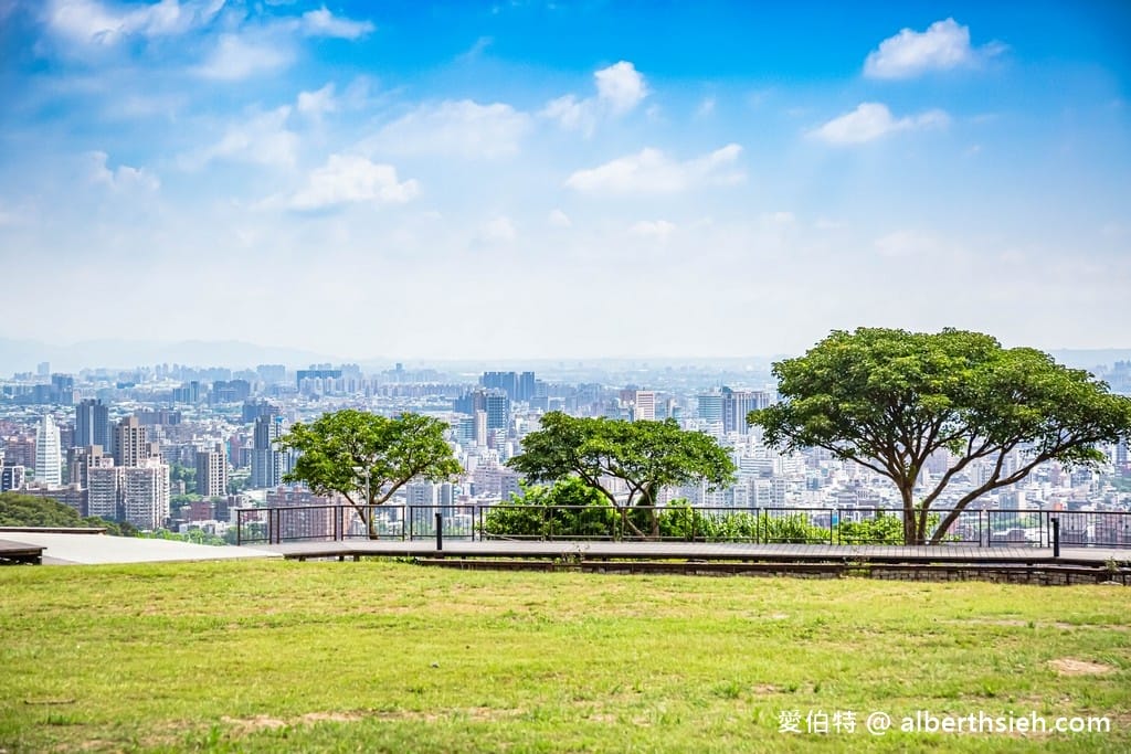 虎頭山環保公園．桃園夜景景點（俯瞰桃園市景，即時影像在家也能看，市區車程僅10分鐘）