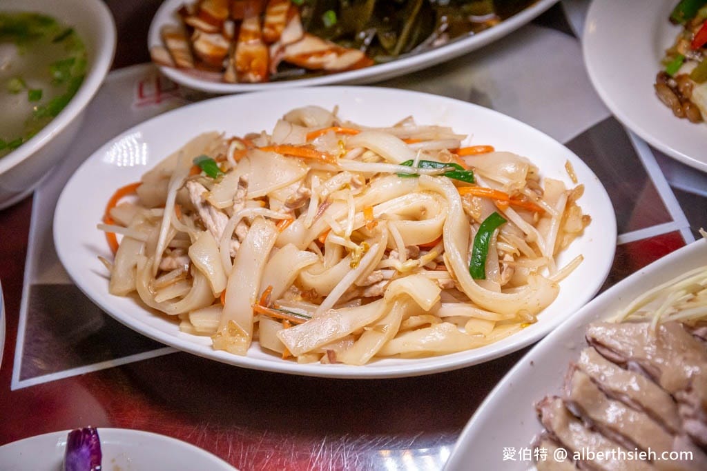 食飽飽客家麵館｜桃園楊梅美食，在地人推薦，實惠又美味