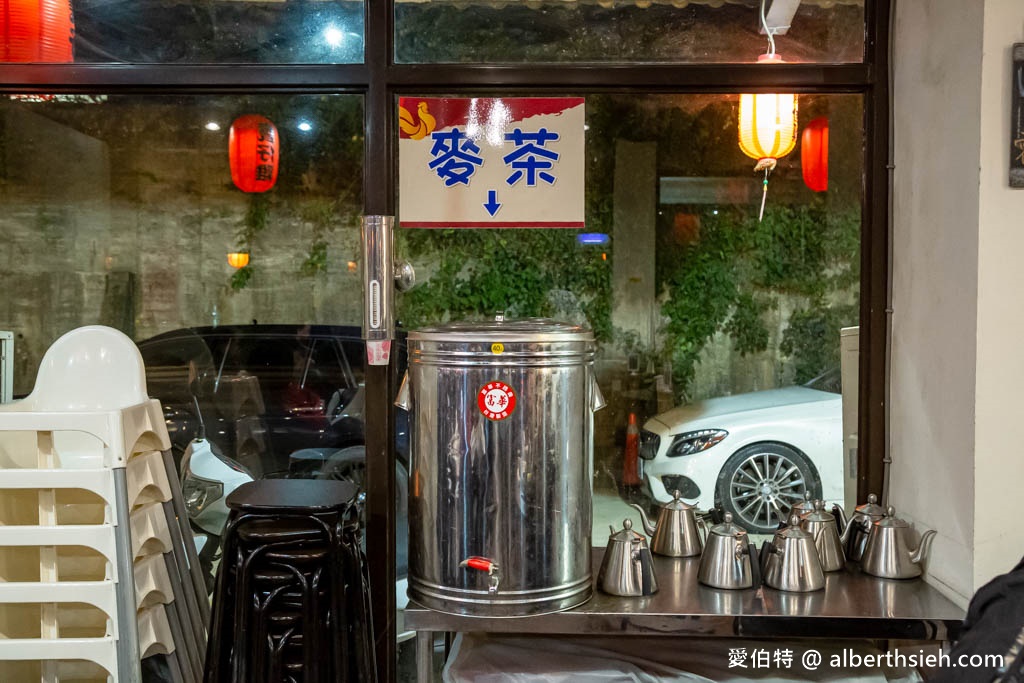 天賜佳雞甕仔雞．桃園大溪餐廳推薦（麥茶，炸地瓜，雞油脆筍湯免費吃） @愛伯特