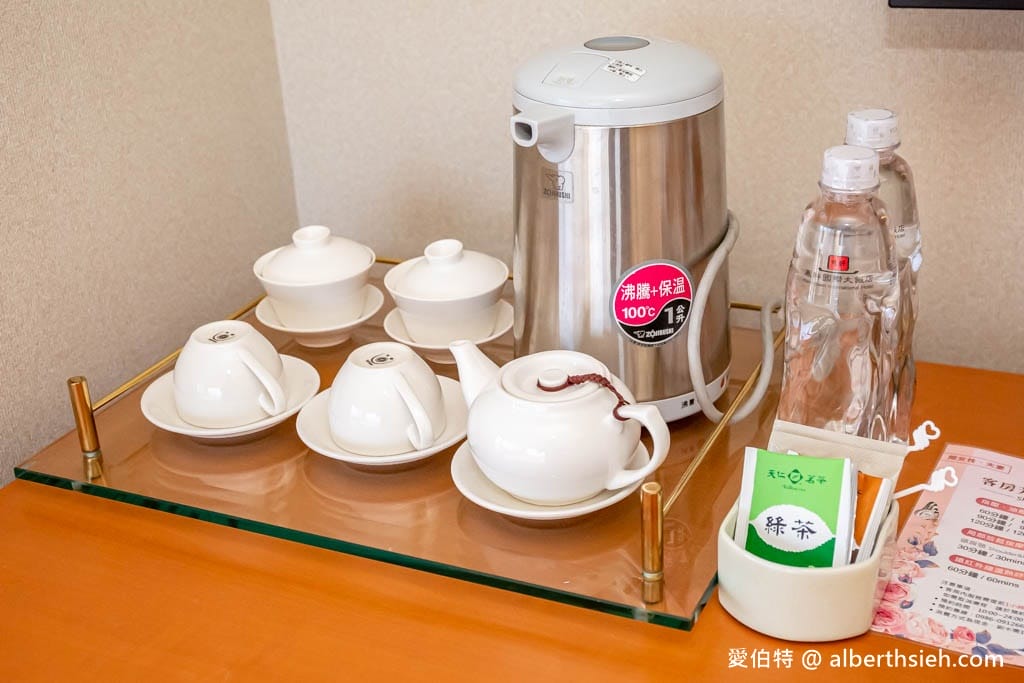 高雄寒軒國際大飯店｜在地老字號擁有高樓層的三面環景房