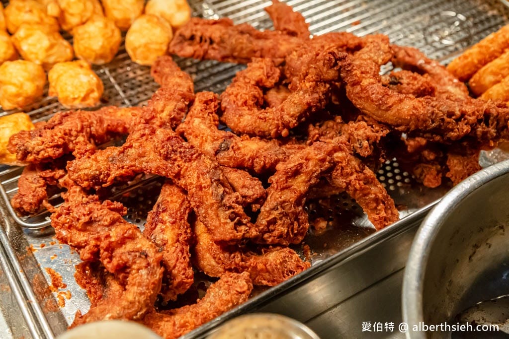 巷口湯翅．桃園楊梅美食（雞翅5隻100，皮薄內嫩又多汁超好啃）
