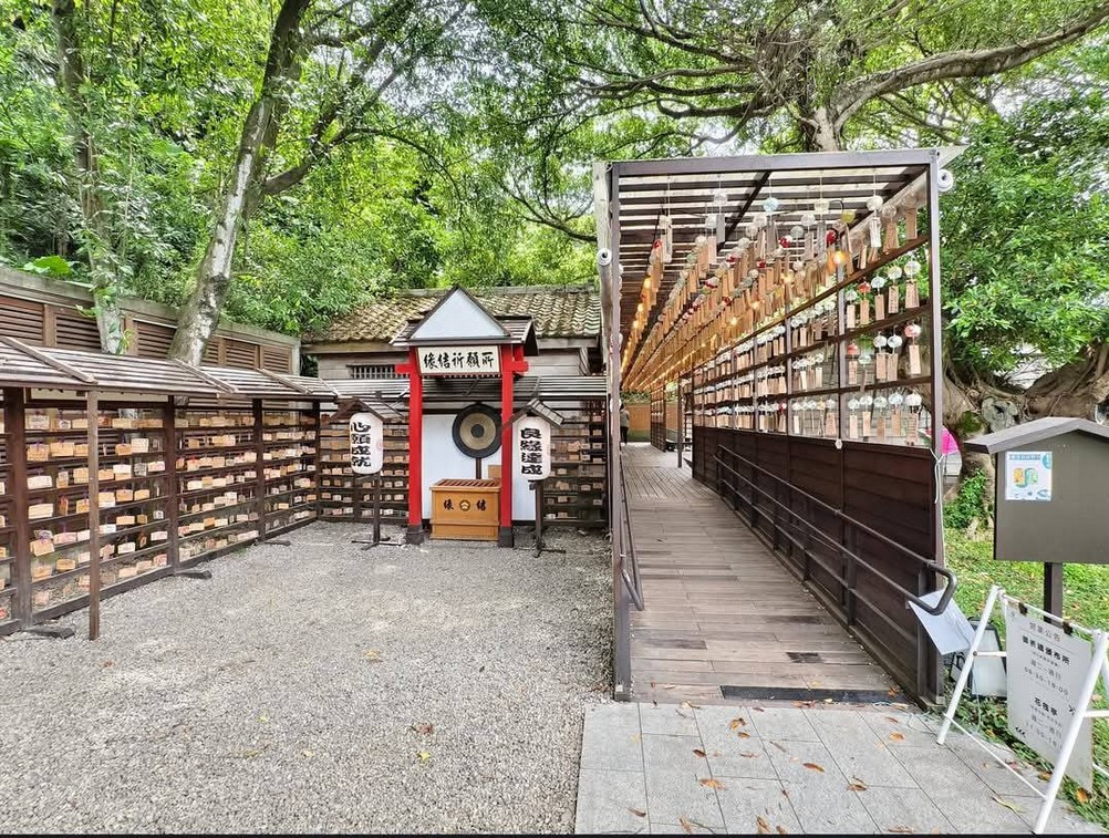 桃園忠烈祠暨神社文化園區｜全台僅存最完整的日式神社，參道鳥居 @愛伯特