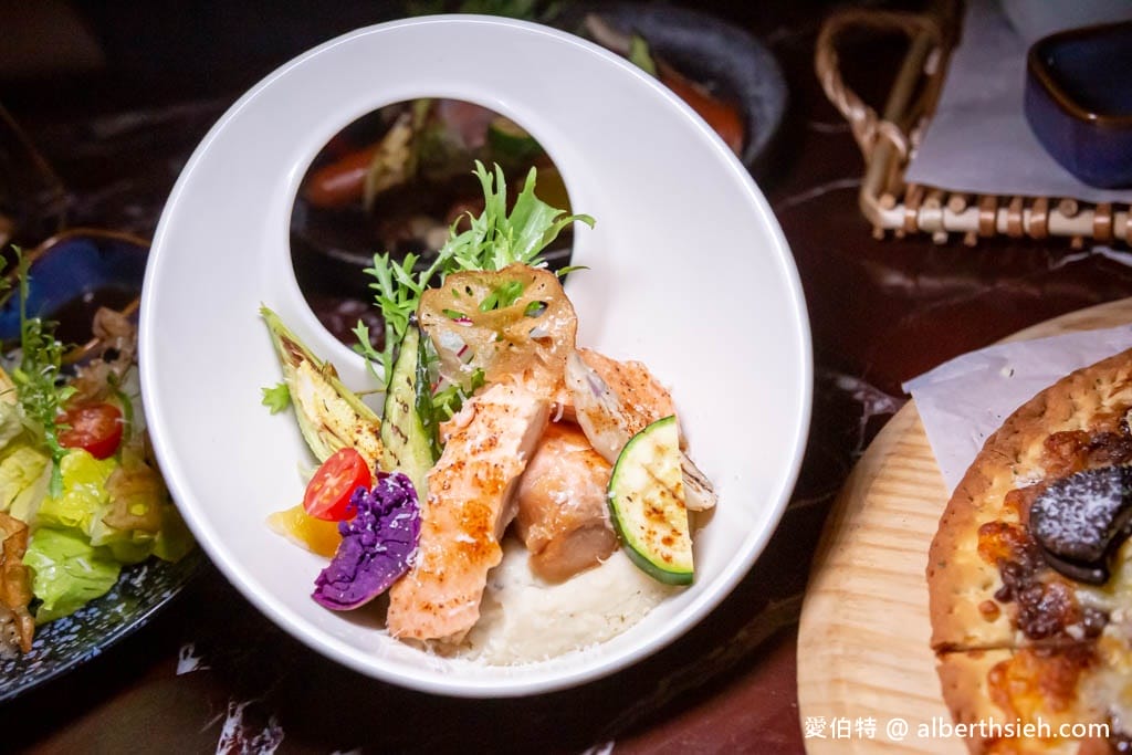 桃園中壢餐酒館推薦．In Soul Studio（隱藏版森林系絕美酒吧，好吃的創意料理）