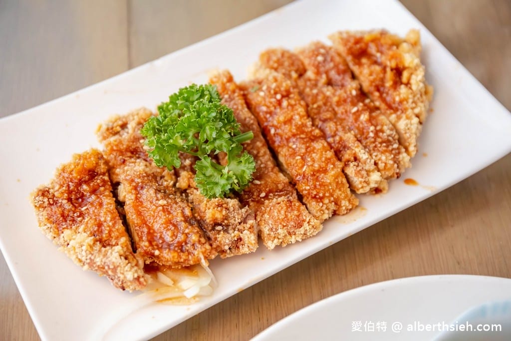 新竹南寮海岸風情(品質好新鮮的香烤鯖魚鮮甜多汁必點) - 第13張圖 新竹南寮海岸風情(品質好新鮮的香烤鯖魚鮮甜多汁必點)