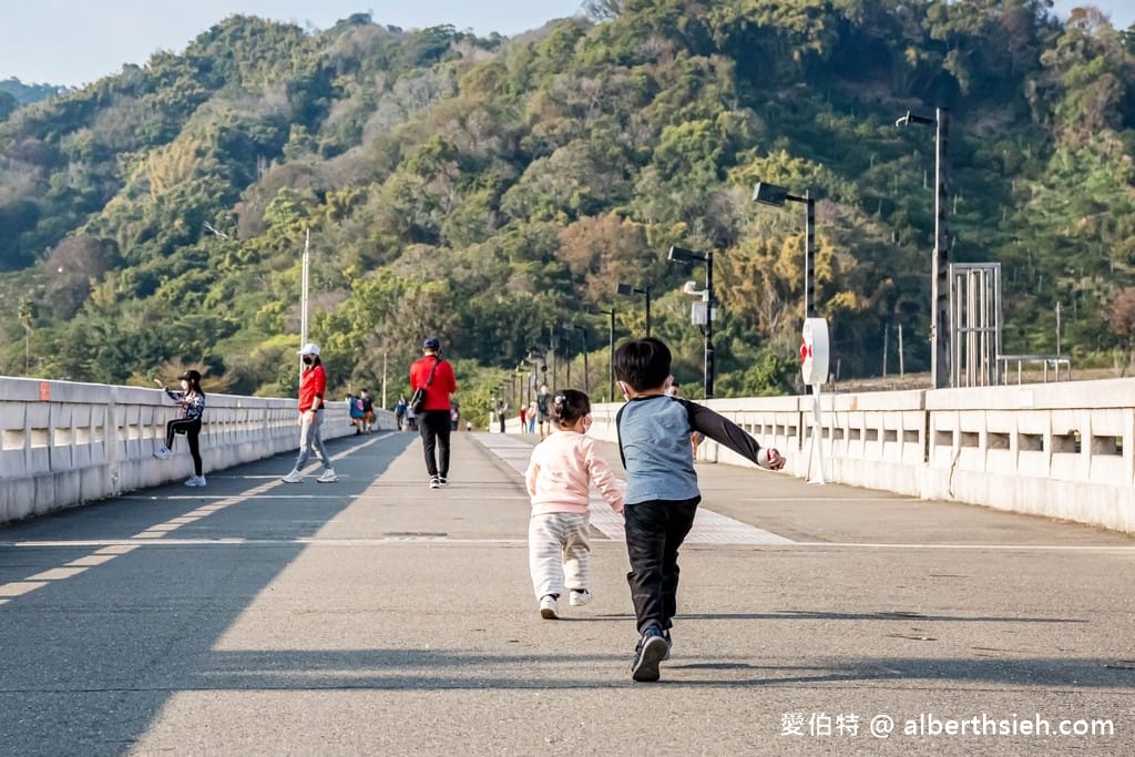 台中石岡水壩&921地震紀念地｜停車方便，東豐鐵馬道中繼站