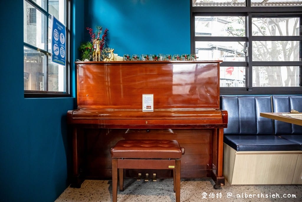 癮食聖堂-桃園餐酒館(龍岡忠貞市場教堂餐廳) - 第18張圖 癮食聖堂-桃園餐酒館(龍岡忠貞市場教堂餐廳)