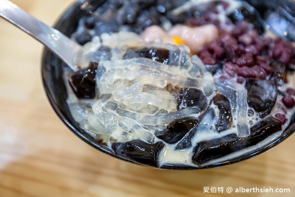 龍潭冰品推薦｜許無敵仙草冰，滑嫩回甘在地激推的滑嫩古早味