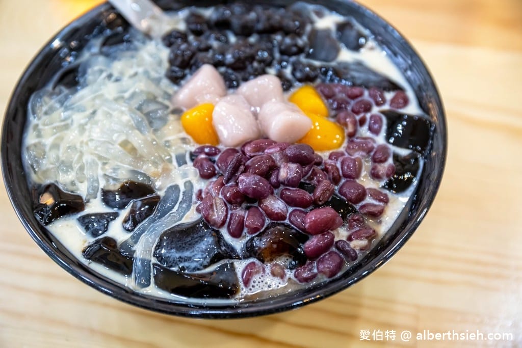 龍潭冰品推薦｜許無敵仙草冰，滑嫩回甘在地激推的滑嫩古早味