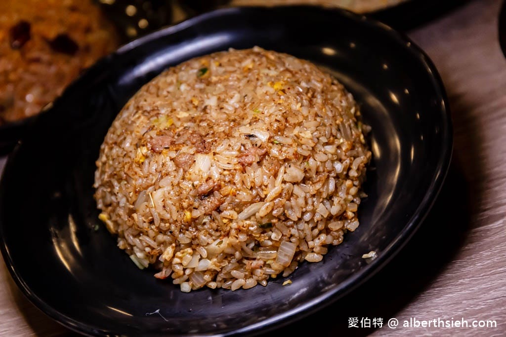 桃園炒味亭炒飯專賣店-武陵店（台灣炒飯王，炒飯免費加大）