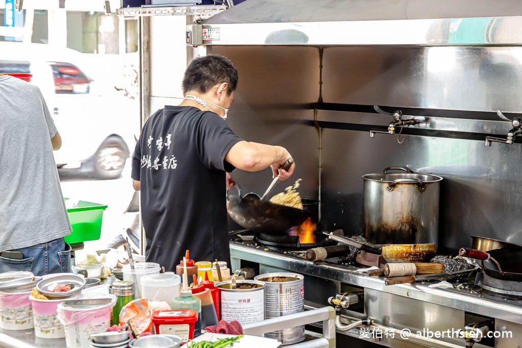桃園炒味亭炒飯專賣店-武陵店（台灣炒飯王，炒飯免費加大）