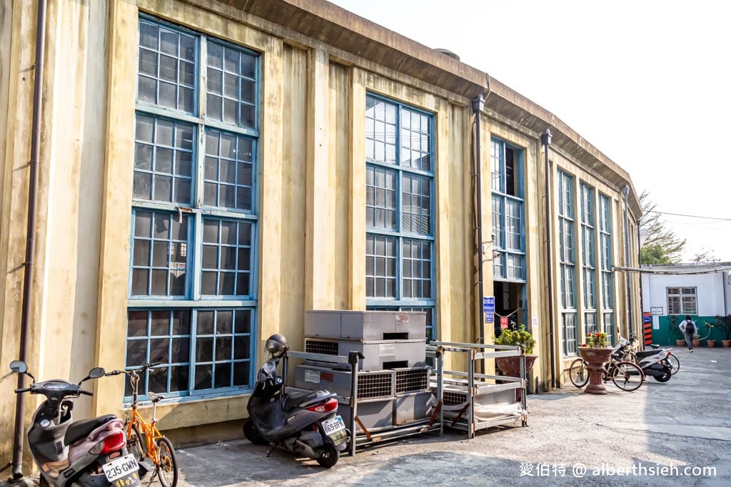 臺鐵彰化扇形車庫｜鐵道迷必訪！全台唯一免費圓形火車機庫