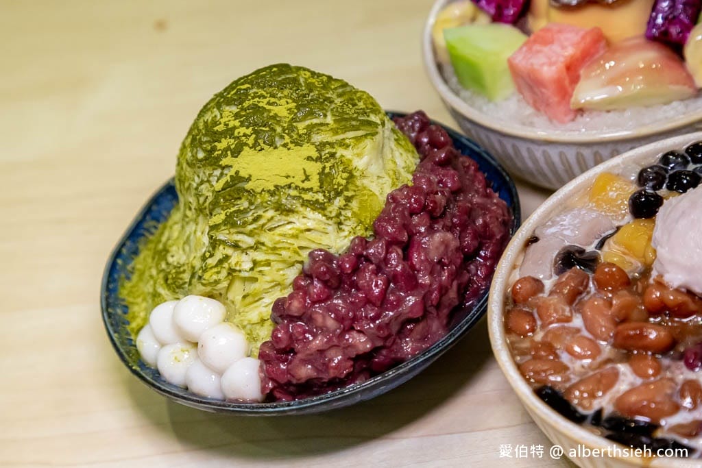 大碗公冰．甜品-新莊富國店（丹鳳捷運站附近嫩仙草冰大推！）