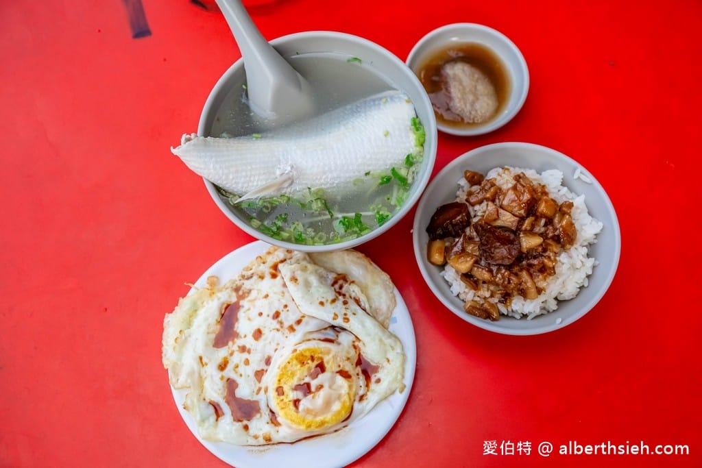 車頭虱目魚（花蓮火車站美食，虱目魚肚肉與肉燥飯必點）