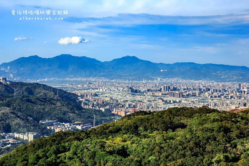 大棟山405三角點｜桃園龜山夜景推薦，視野遼闊遠眺台北盆地