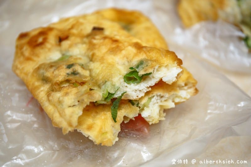 后里山東蔥油餅（韭菜盒，在地人狂推的懷舊銅板小美食）