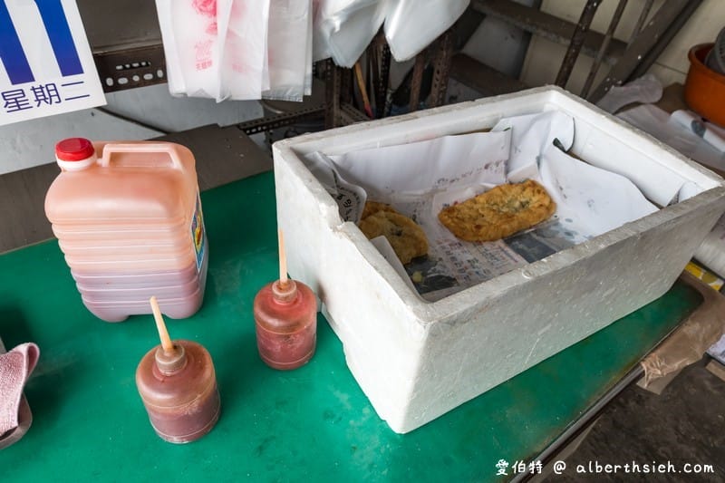 后里山東蔥油餅（韭菜盒，在地人狂推的懷舊銅板小美食）