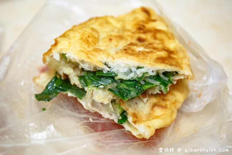 后里山東蔥油餅（韭菜盒，在地人狂推的懷舊銅板小美食）