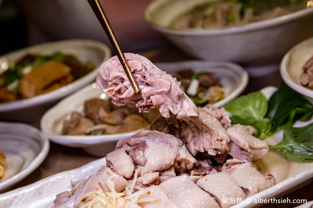 偶鵝嚐嚐鵝肉專賣店-中壢店（健行科大旁，鵝肉超嫩超鮮甜）