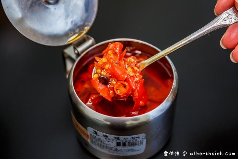 三元鵝肉小吃｜桃園永安路美食推薦，鵝肉/臭豆腐/肉捲都好吃
