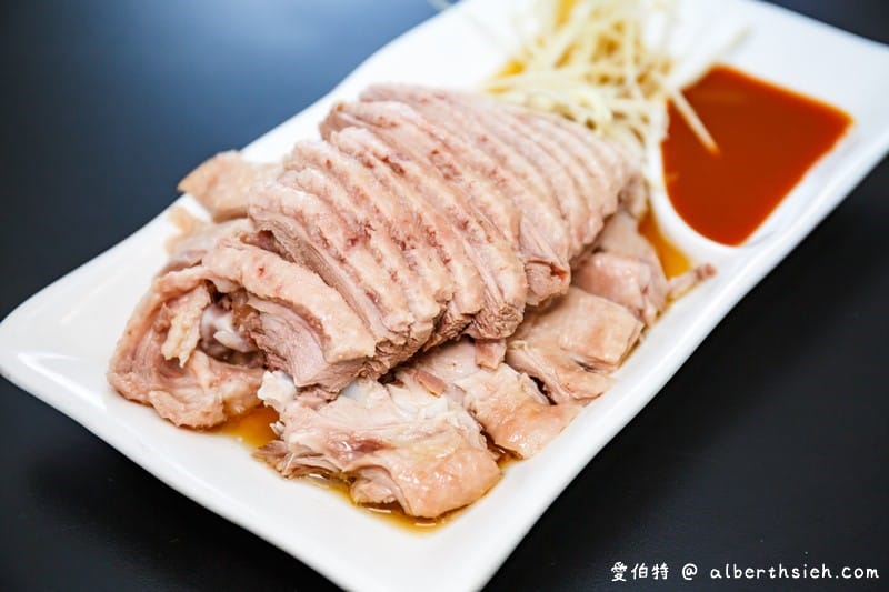 三元鵝肉小吃｜桃園永安路美食推薦，鵝肉/臭豆腐/肉捲都好吃