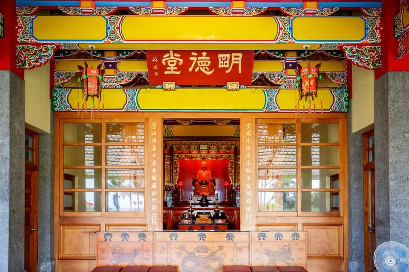 三峽白雞行修宮|讓人心靈沉澱放鬆的恩主公廟,收驚求籤時間 - 第17張圖 三峽白雞行修宮|讓人心靈沉澱放鬆的恩主公廟,收驚求籤時間